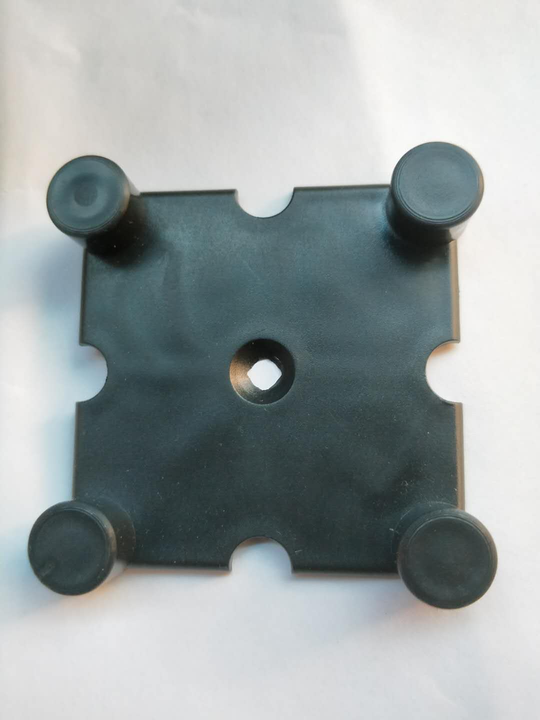 Plastic Button for interlocking rubber tile use