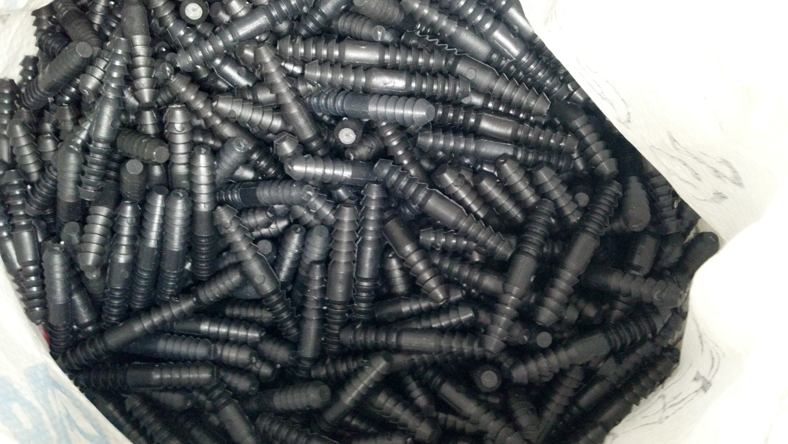 Dowel Pins for interlocking rubber tile use in bulk